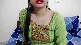 Xxx Indian Desi Maa ne Dealings ki Lat Laga Di. Active Hindi Video XXX Big Boobs saarabhabhi6 roleplay beside Hindi audio