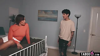 Middle Eastern stepmom MILF caught pussy squirting by her stepson